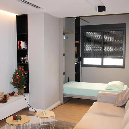 Roza's Center * Tirana